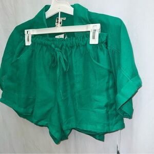 NWT Violet Sky Two Piece Shorts and Button Down Crop Top Size Small Green